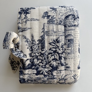 Vintage Könyvtartó, kézzel varrott  - könyv & zene - könyvtok - Meska.hu