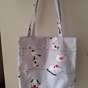 Cicás-kutyás szatyor, Táska & Tok, Bevásárlás & Shopper táska, Shopper, textiltáska, szatyor, Varrás, Pamutvászonból készült, bélelt, pánt hossza 68 cm
Mérete: 35x35x10 cm, MESKA
