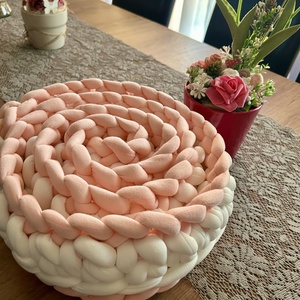  Púderrózsaszín horgolt baba ágyrácsvédő  - baba - mama - baba ágynemű - rácsvédő & baldachin - Meska.hu