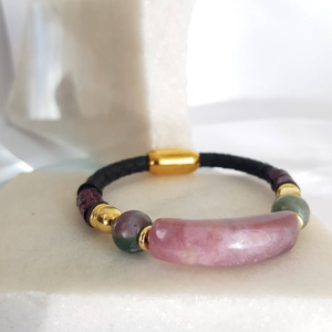 Moss Agate ásvány kő karkötőn férfi fekete bőrön, Ékszer, Karkötő, Karperec, Ékszerkészítés, MESKA