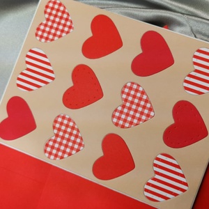 Egy tucat szív  - tejeskávé piros képeslap, üdvözlőlap, ajándékkísérő : HMB2103_62 - otthon & lakás - papír írószer - képeslap & levélpapír - Meska.hu
