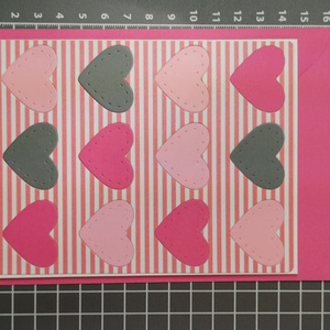 Egy tucat szív  - csíkos pink képeslap, üdvözlőlap, ajándékkísérő : HMB2103_86 - otthon & lakás - papír írószer - képeslap & levélpapír - Meska.hu