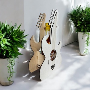 Gitáros bortartó - otthon & életmód - konyhafelszerelés, tálalás - tálalás - bortartó - Meska.hu