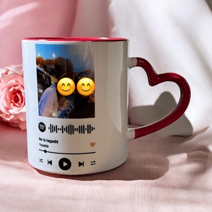 Spotify bögre szíves - egyedi képpel, zenével, Otthon & Életmód, Konyhafelszerelés, tálalás, Tálalás, Bögre & Csésze, , MESKA
