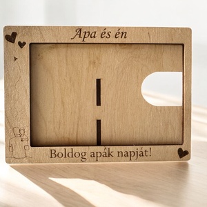Fa képkeret egyedi szöveggel, grafikával - kellékek & szerszámok - fa - képkeret - Meska.hu