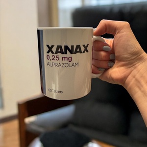 Xanax bögre, Otthon & Életmód, Konyhafelszerelés, tálalás, Tálalás, Bögre & Csésze, , MESKA
