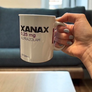 Xanax bögre - otthon & életmód - konyhafelszerelés, tálalás - tálalás - bögre & csésze - Meska.hu