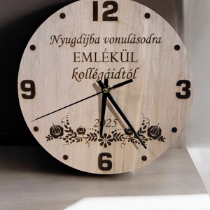 Nyugdíjas falióra - otthon & életmód - dekoráció - fali és függő dekoráció - falióra & óra - Meska.hu