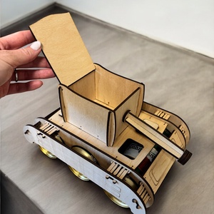 Tank sör- és ajándéktartó  - otthon & életmód - konyhafelszerelés, tálalás - italos kellékek - sörtartó - Meska.hu