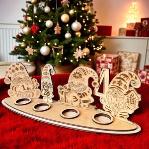 Adventi manós gyertyatartó - Meska.hu