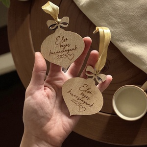 Első közös karácsony 2025 karácsonyfadísz, Karácsony, Karácsonyi lakásdekoráció, Karácsonyfadíszek, , MESKA