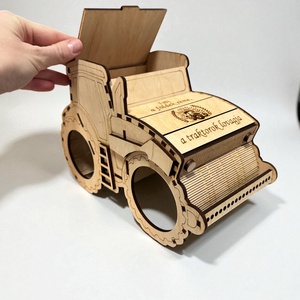 Egyedi traktor ajándéktartó  - otthon & életmód - konyhafelszerelés, tálalás - italos kellékek - sörtartó - Meska.hu