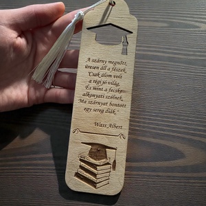 Könyvjelzők ballagásra - egyedi felirattal - könyv & zene - könyvjelző - Meska.hu