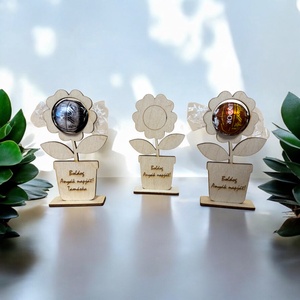 Anyák napi örök virág - otthon & életmód - virágdekoráció - virágdíszek - lézervágott virágdíszek - Meska.hu