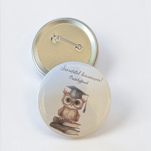 Ballagási emlék - névvel, egyedi grafikával, Ékszer, Kitűző és Bross, , MESKA