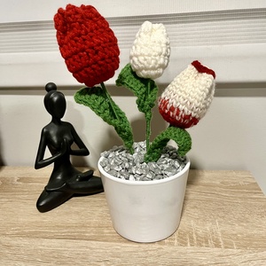 Horgolt tulipán dekoráció  - Meska.hu
