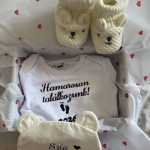 Baba bejelentő ajándék csomag , Játék & Sport, Babalátogató ajándékcsomag, Patchwork, foltvarrás, MESKA