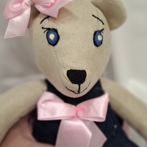 Emlékőrző maci lány - Meska.hu