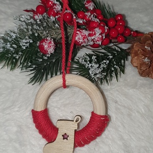 Félig makramézott csizmás fenyődísz, Karácsony, Karácsonyi lakásdekoráció, Karácsonyfadíszek, Mindenmás, MESKA