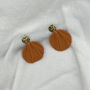 Kerek szirom fülbevaló, Ékszer, Fülbevaló, Lógó fülbevaló, Ékszerkészítés, Gyurma, MESKA