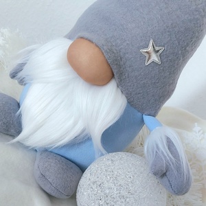 Ezüst csillagos manó - karácsony - karácsonyi lakásdekoráció - karácsonyi manók, figurák - Meska.hu