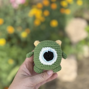 Mike Wazowski amigurumi - játék & sport - plüssállat & játékfigura - plüss mesefigurák - Meska.hu