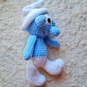 Horgolt zsenília hupikék törpike  - játék & sport - plüssállat & játékfigura - plüss mesefigurák - Meska.hu