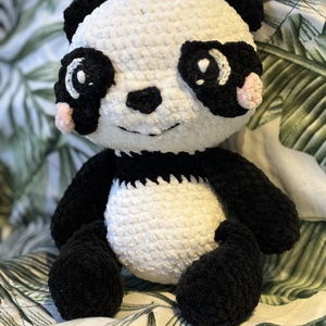 Bambusz, a horgolt plüss panda - játék & sport - plüssállat & játékfigura - maci - Meska.hu