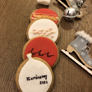 Egyedi feliratos  mézeskalács - karácsony - karácsonyi lakásdekoráció - karácsonyfadíszek - Meska.hu