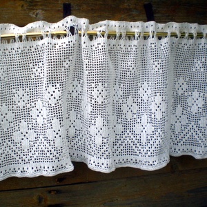 Francia vidéki romantika.- horgolt fehér csipke függöny - otthon & életmód - lakástextil - függöny és kiegészítő - függöny - Meska.hu