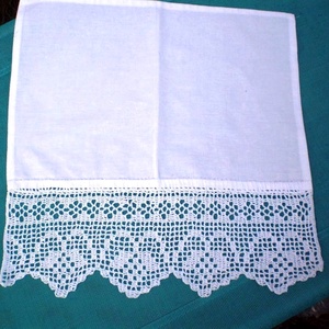 Angol elegancia.-Horgolt csipkés polcsík. - otthon & életmód - konyhafelszerelés, tálalás - tálalás - terítő - Meska.hu