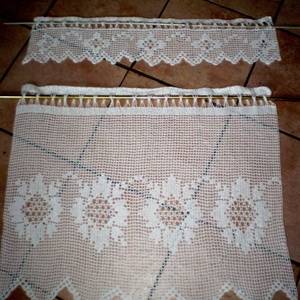 Fehér napraforgók.- vitrázs horgolt csipke függöny. - otthon & életmód - lakástextil - függöny és kiegészítő - vitrázs függöny - Meska.hu