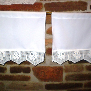 Csipke Rózsa- Fehér pamut konyha függöny,horgolt rózsa csíkkal. - otthon & életmód - lakástextil - függöny és kiegészítő - vitrázs függöny - Meska.hu