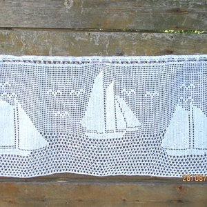 Vitorlások között-Tengert és vitorlás hajókat ábrázoló horgolt,fehér függöny, Otthon & Életmód, Függöny és kiegészítő, Függöny, Lakástextil, Horgolás, MESKA