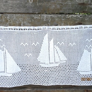 Vitorlások között-Tengert és vitorlás hajókat ábrázoló horgolt,fehér függöny - otthon & életmód - lakástextil - függöny és kiegészítő - függöny - Meska.hu