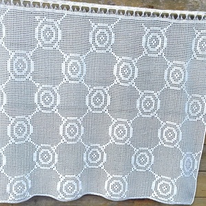 Múltból kapott örökség nyomán 2Fehér horgolt  népi motívumos csipke függöny - otthon & életmód - lakástextil - függöny és kiegészítő - vitrázs függöny - Meska.hu