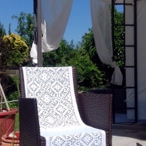 Rusztikus vonzalom duplán-Horgolt fehér régi magyar mintával készült függöny - otthon & életmód - lakástextil - függöny és kiegészítő - függöny - Meska.hu