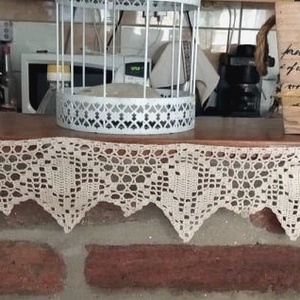 Rózsa virág-Barna,csipkés,vidéki stílusú horgolt polc csík - otthon & életmód - lakástextil - Meska.hu