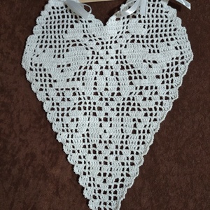 Ajándék szîvek -Horgolt csipke ablakdîsz szívecskék - otthon & életmód - dekoráció - fali és függő dekoráció - függődísz - Meska.hu