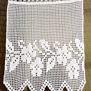 Futó virágok-Horgolt fehér vitrázs csipke függöny  - otthon & életmód - dekoráció - ajtó- és ablak dekoráció - ablakdísz - Meska.hu