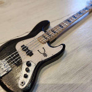 Gitármakett - Geddy Lee/Rush együttes Jazz Bassgitár - művészet - makett, modell - Meska.hu