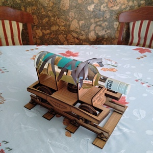 Vasúti bor tartó fából � egyedi, gravírozható ajándék vasút rajongóknak - Meska.hu