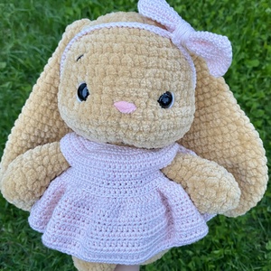 Öltöztethető horgolt nyuszilány - játék & sport - plüssállat & játékfigura - nyuszi - Meska.hu Öltöztethető horgolt nyuszilány - játék & sport - plüssállat & játékfigura - nyuszi - Meska.hu