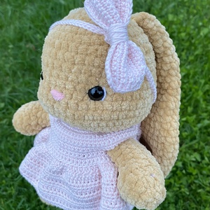 Öltöztethető horgolt nyuszilány - játék & sport - plüssállat & játékfigura - nyuszi - Meska.hu Öltöztethető horgolt nyuszilány - játék & sport - plüssállat & játékfigura - nyuszi - Meska.hu