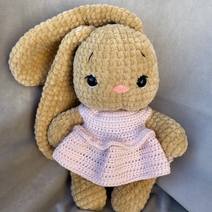 Öltöztethető horgolt nyuszilány - játék & sport - plüssállat & játékfigura - nyuszi - Meska.hu