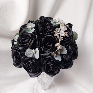 Fekete elegncia - esküvő - menyasszonyi- és dobócsokor - Meska.hu