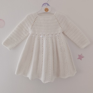 Horgolt kislány ruha fejpánttal keresztelőre  - Meska.hu