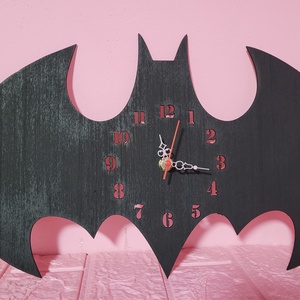 Batman falióra , Otthon & Életmód, Dekoráció, Fali és függő dekoráció, Falióra & óra, Famegmunkálás, MESKA