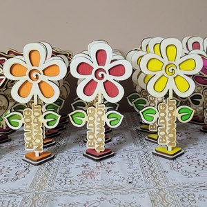 Fa örök virágok egyedi felirattal is, Otthon & Életmód, Dekoráció, Virágdekoráció, Virágcsokor, Famegmunkálás, MESKA