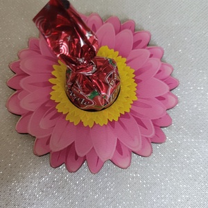 Fa virág csokival a közepén  - otthon & életmód - vallás - temetkezési tárgy - sírcsokor, virág dekoráció - Meska.hu